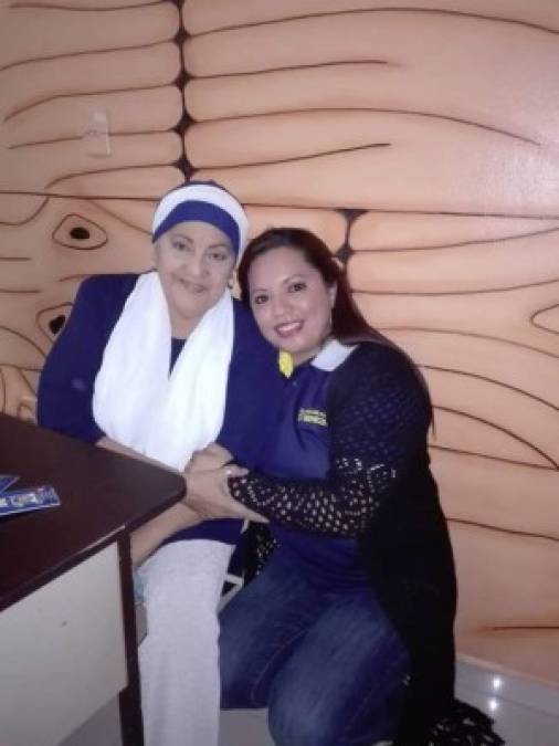 Se ganó el cariño de todos e incluso muchos, dentro de la iglesia, le llamaban mamá y abuela