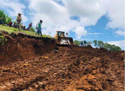 Denuncian construcción de carretera en zona núcleo de reserva Celaque