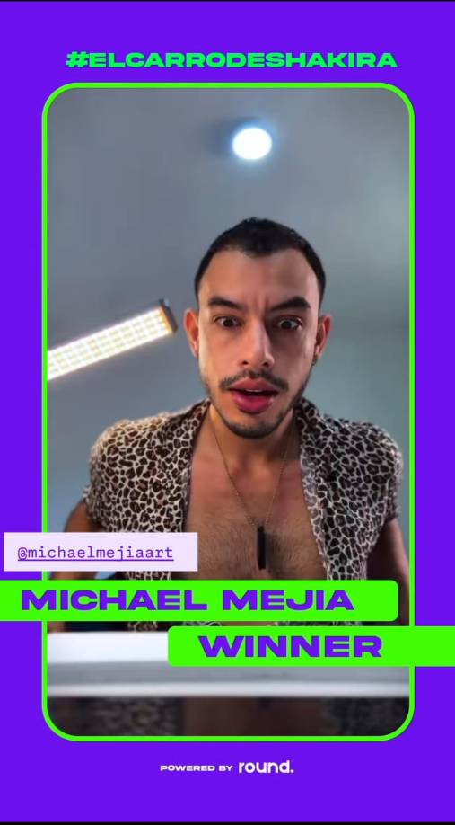 Esto hizo que el joven se desbordara de alegría y manifestara la emoción que sintió al saber que fue la persona con más votaciones por parte del público que apoyó la actividad.