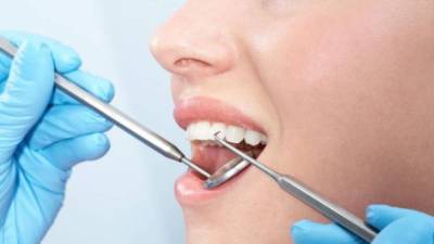 Es importante la revisión odontológica, por lo menos dos veces al año.