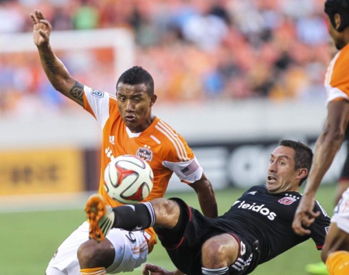 Mario Martínez debutó en Ecuador