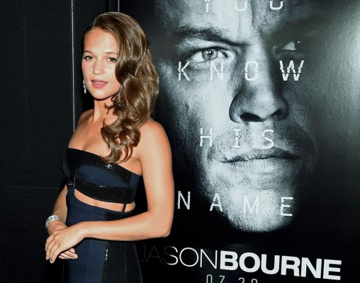 Alicia Vikander no aprueba los derroches innecesarios