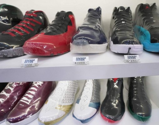 Los tenis de lujo, una moda contagiosa y un mercado en pleno boom