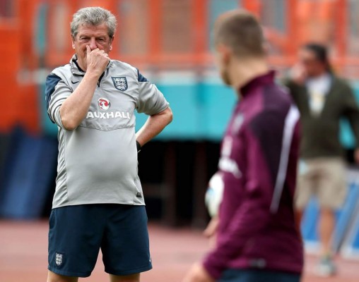 Inglaterra estudia a la Selección de Honduras en base al Aztecazo