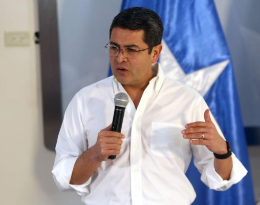 No ha sido fácil tomar la decisión de decir sí o no: presidente Hernández