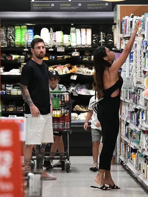 Los Messi hicieron compras en una cadena de supermercados muy popular en Miami.