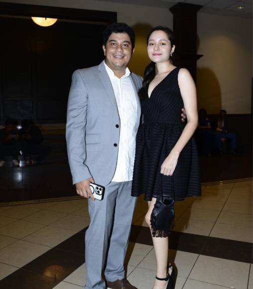 José Euceda y Génesis Flores