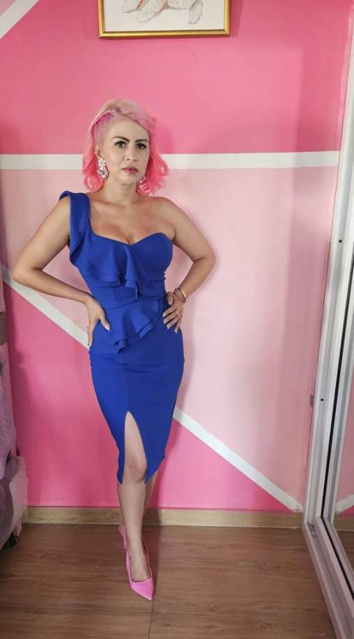 Es originaria de la ciudad de Tegucigalpa pero reside en Comayagua.