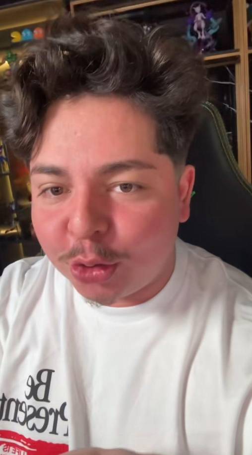 Pese a sus disculpas, cientos de internautas han saltado nuevamente a las críticas por su acción.