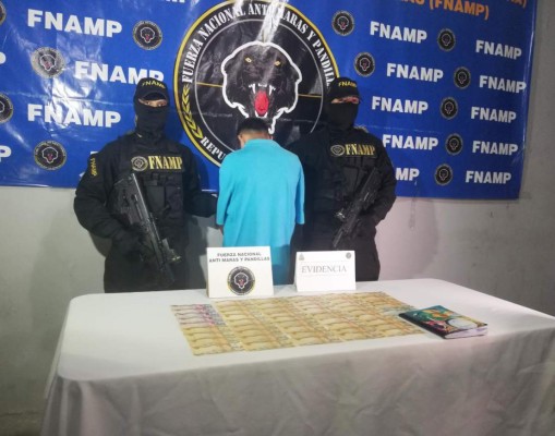 Detienen a menor, supuesto miembro de la pandilla 18