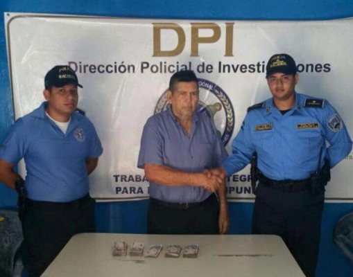 En cañeras hallan ultimado a un policía penitenciario