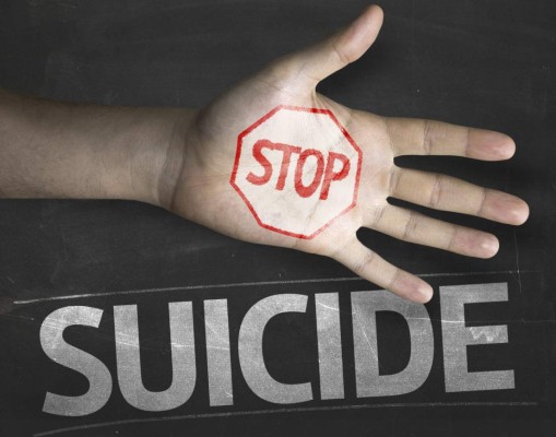 Los medios no deben propagar noticias sobre suicidios, según psicólogo sampedrano