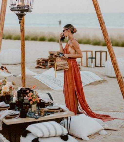 Ya en Los Cabos, Salas compartió fotografías de la decoración estilo marroquí para su festejo de cumpleaños en la playa.<br/><br/>