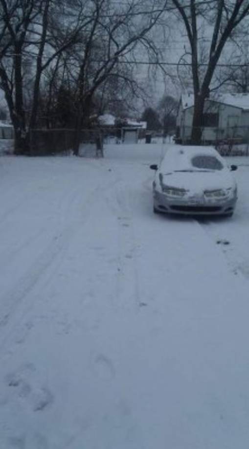 'La masa de aire ártico continuará fuerte sobre los dos tercios orientales del país hasta el final de la semana', afirmó a través de Twitter el Servicio Nacional de Meteorología (NWS), que incidió en que se registrarán 'temperaturas muy frías y vientos gélidos peligrosos' en esta zona.
