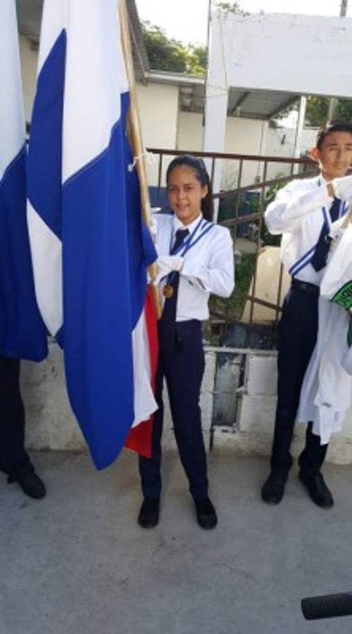 Nusly Luna - colegio Instituto hernandes Córdoba - La Lima, Cortés