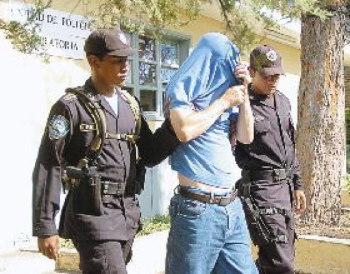 Expectativa en Costa Rica por arresto de sacerdote en Honduras