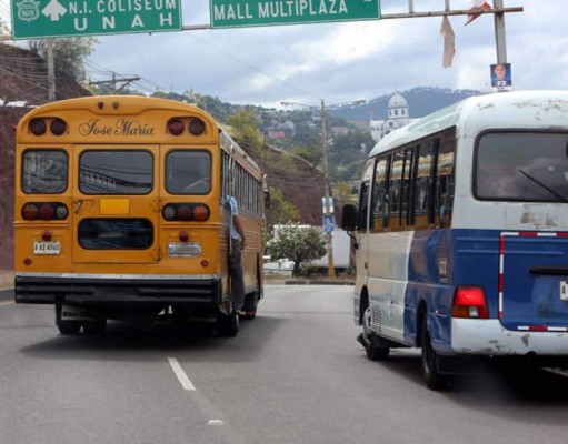 Transportistas no realizarán paro, pero exigen más seguridad