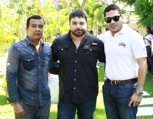 EmSula lanza Tropicana Tropics