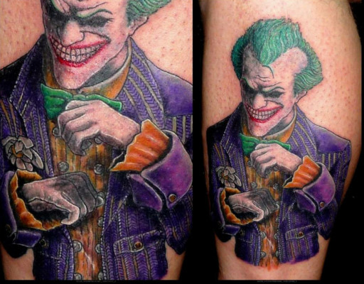 Es mago para partir lenguas, perforar piel y colorear ojos