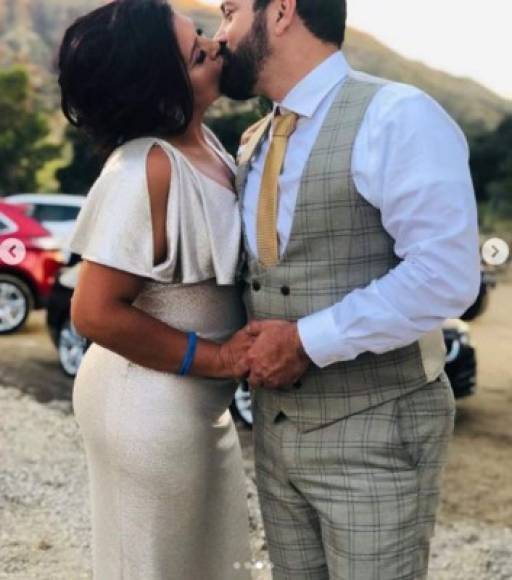 La guapa pareja recibió cientos de elogios a través de su Instagram. Sobre todo 'La Chupitos' por la espectacular figura que luce en las imágenes que compartió.
