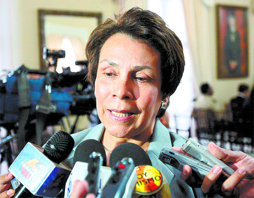 Honduras tiene relaciones diplomáticas con 121 países