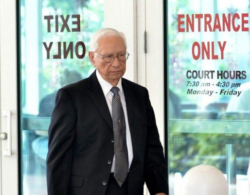 Deportarán exministro salvadoreño condenado por crímenes de guerra