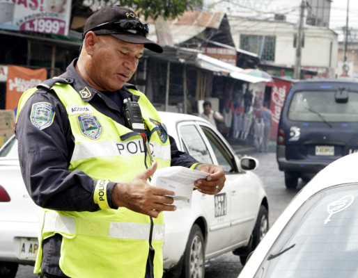 'Amo ser policía, no sé qué será de mí cuando me retire”