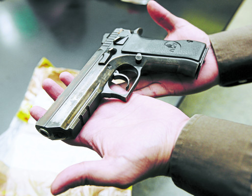 Con esta pistola asesinaron a Alfredo Villatoro