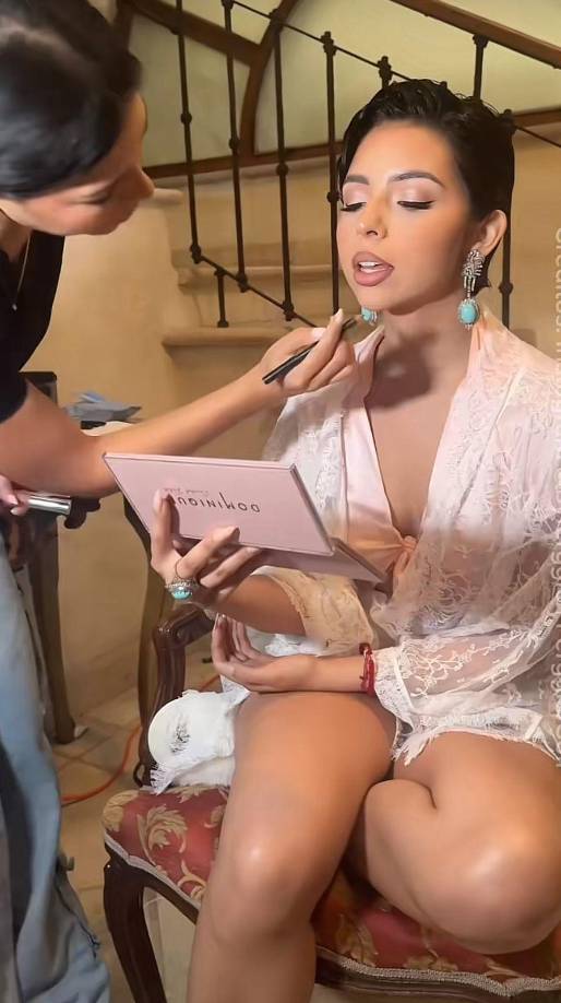 Lo que llamó la atención de los miles de seguidores de Ángela Aguilar y Christian Nodal, fue el hermetismo y la privacidad que le dieron a su enlace nupcial tras el poco tiempo de novios que llevaban.