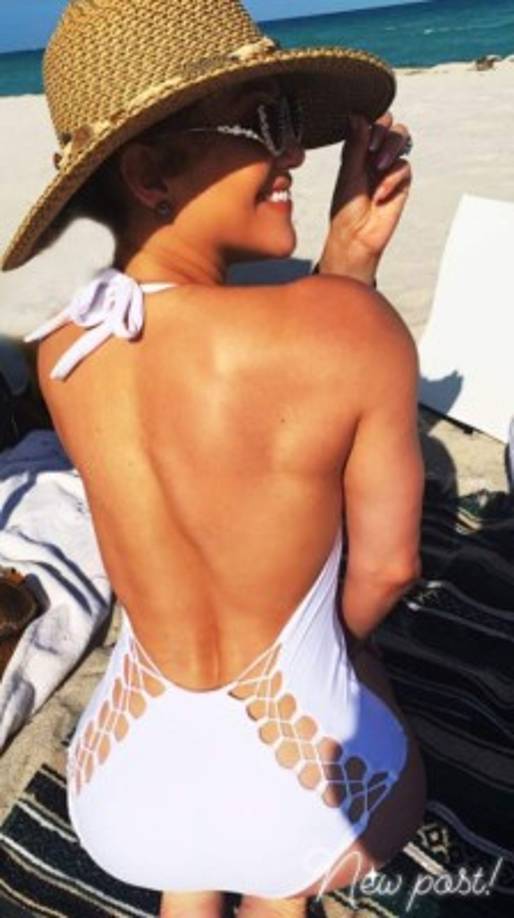 'A nadie le gusta una playa con sombra ...', escribió López en sus redes.<br/>