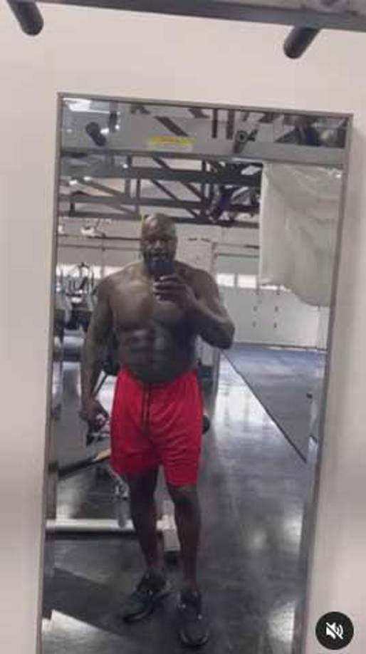Shaquille O’Neal decidió ponerse a dieta y en sus redes sociales presume la cantidad de libras que ha logrado bajar. 