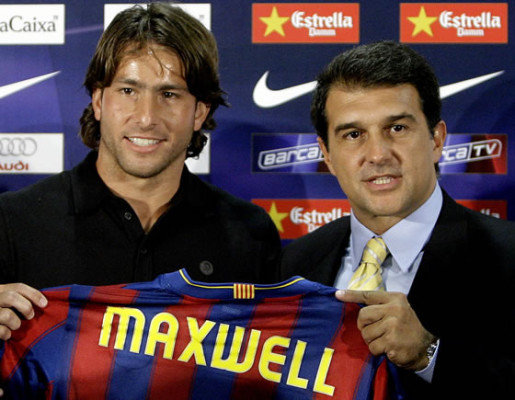 Barcelona presenta al brasileño Maxwell