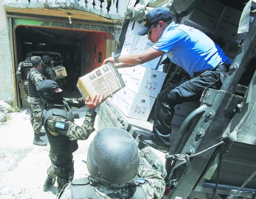 Más de 600 cajas con medicamentos son las decomisadas