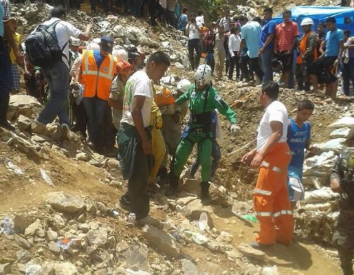 Video: Así fue el rescate de los tres de los 11 mineros hondureños