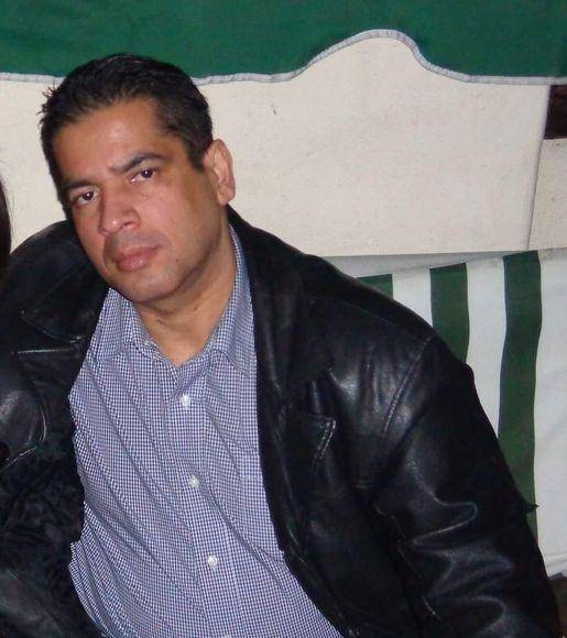  La exposición de sus conocimientos en el balonpié le valieron para colocarse como alguin famoso en el periodismo deportivo.