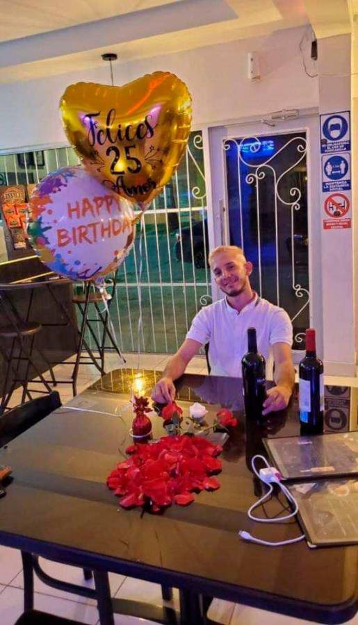 Investigan dos móviles en muerte de médico en playa de Tela