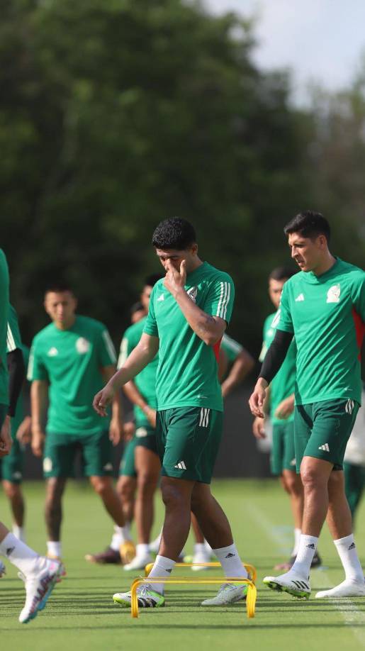 Una hondureña cautiva: México cerró filas para la batalla ante Honduras