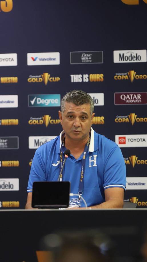  El entrenador de la Bicolor ya tiene definido su once titular para medirse ante el conjunto azteca. 