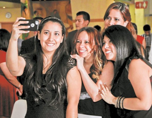 Banco Atlántida inaugura su agencia digital en San Pedro Sula #52-53