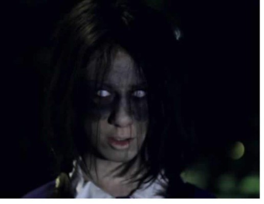 Video: 'La hija del diablo' aterroriza a pobladores de Italia