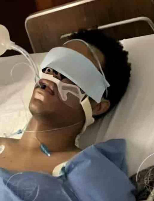 Futbolista recibió golpiza tras celebrar gol y se encuentra en coma