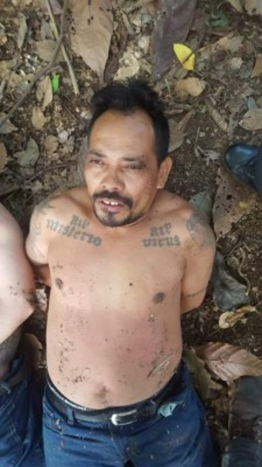 Agentes de investigación criminal trabajan en la identificación de antecedentes delictivos de los detenidos, quienes serán puestos a la orden del Ministerio Público.