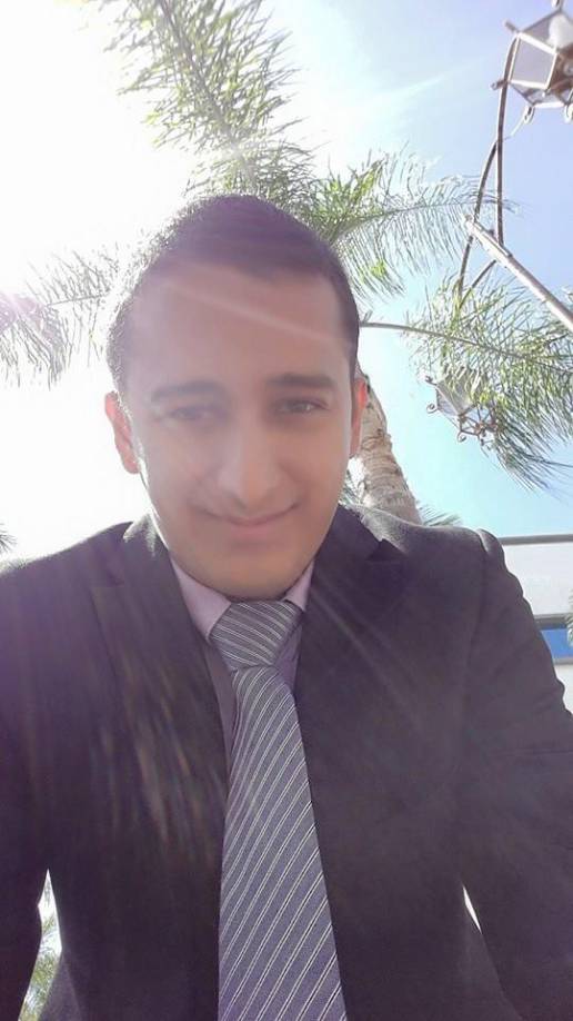 Sus amigos lo describieron como una persona trabajadora y con iniciativa.