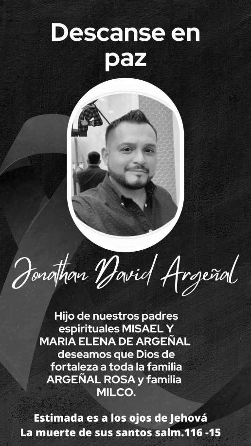 “Ha partido a la presencia de Dios mi primogénito David Jonathan Argeñal Rosa”, con ese escueto mensaje su padre Misael Argeñal anunció su muerte el sábado por la mañana.