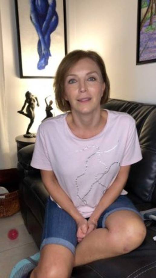 'Estoy mandando este mensaje en particular a mi amiga Alejandra Ávalos. Tengo recuerdos súper lindos de cuando empezábamos nuestra carrera... siempre he tenido un respeto enorme como actriz y no juzgaría jamás ni a ella ni a nadie. No me acuerdo de haber ido a un lugar como lo establece y es algo que no haría ni con ella ni con nadie, porque yo no soy quien para burlarme de los demás', inició la actriz en su video.