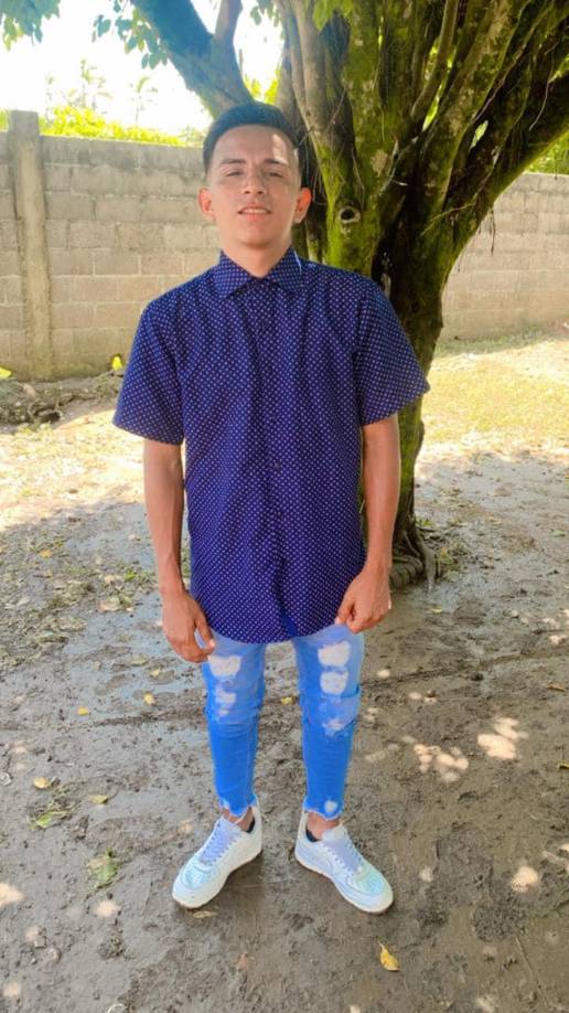 Esta era la foto que sus familiares habían publicado en las redes sociales. “Anda una calzoneta azul y una camiseta del Olimpia”, indicaba el escrito de la desesperada familia.