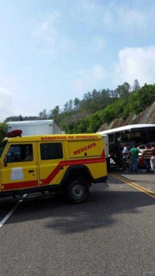 Uno de los heridos de mayor gravedad es una mujer que fue identificada como Johana Orellana, quien está en estado de embarazo.