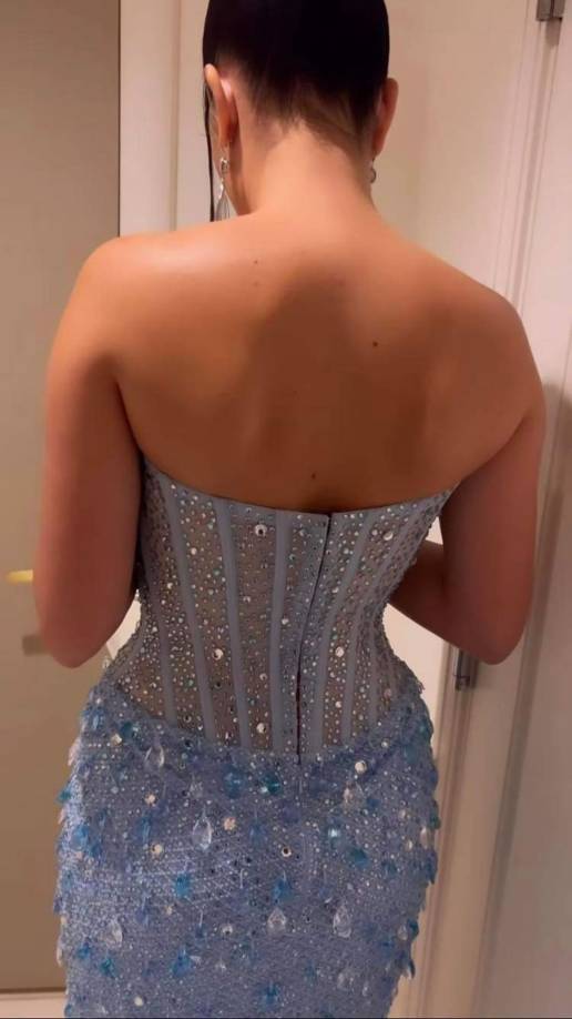 Así lucía la parte trasera del vestido que lució Georgina Rodríguez la noche del miércoles 16 de noviembre.