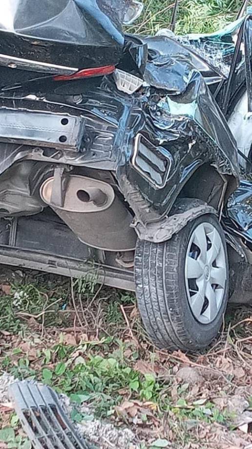 López y Campos (cuñados), supuestamente, salieron anoche a celebrar un cumpleaños. 