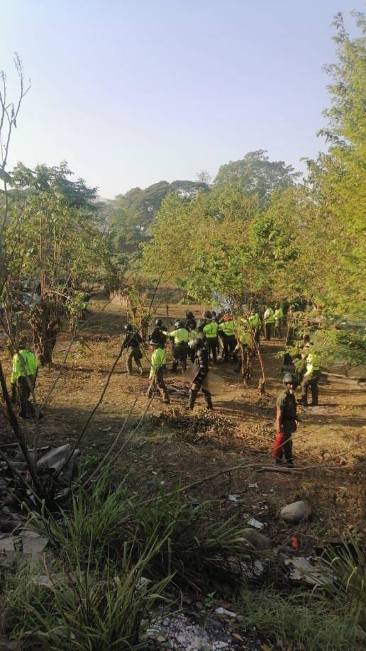 Desalojan a 10 familias en bordo La Palizada de San Pedro Sula